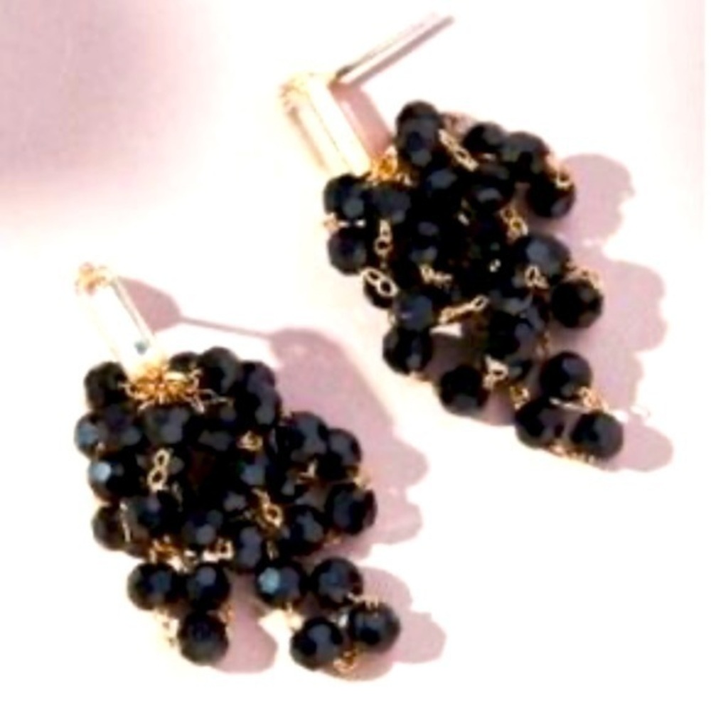 ANTHROPOLOGIE GOLD PLATED LEAF CRYSTAl EARRINGS dangle crystal black nwt